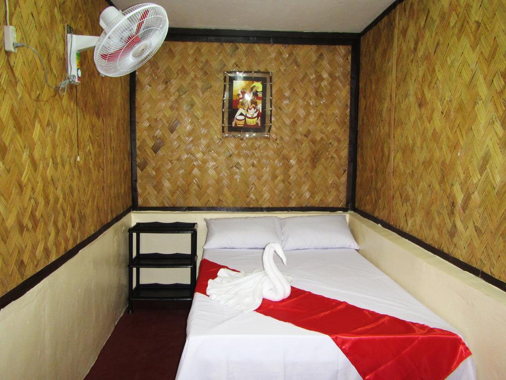Coron Guapos Guesthouse Bagian luar foto